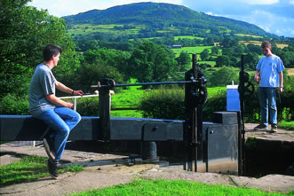 barge rental